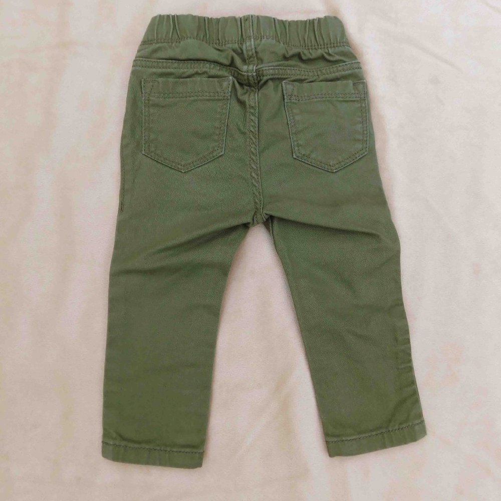 Bundle of 12-18M Old Navy Olive Jeggings & Garanimals Embellished Unicorn Onesie - Picture 3 of 4